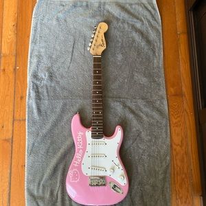 Hello Kitty Sanrio Strat Mini Electric Guitar Squire Fender with Serial # Rare